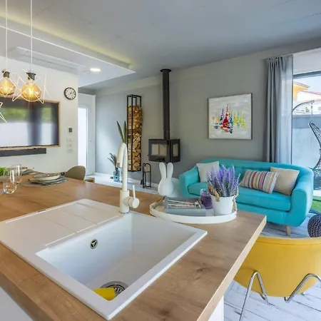 Nyaraló Amoris 4 Crikvenica