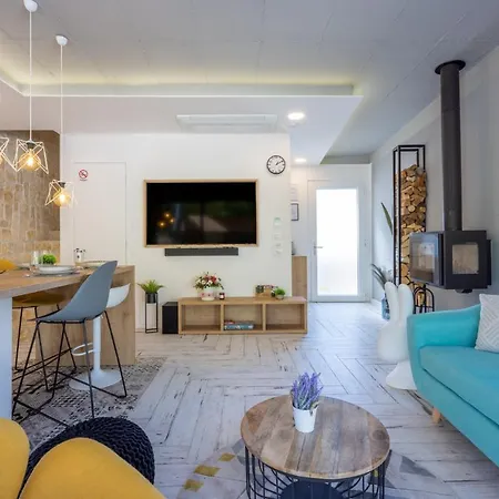 Amoris 4 Nyaraló Crikvenica